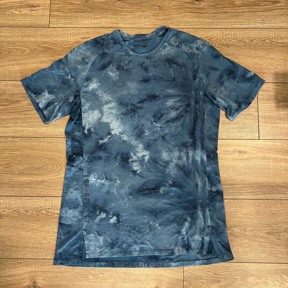Lululemon Always Agile short sleeve navy tie-dye t-shirt